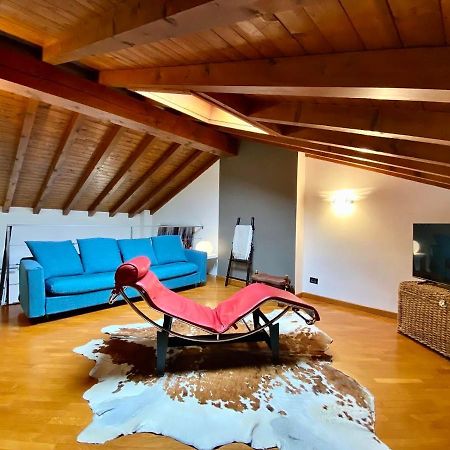 Piccolo Rifugio Con Parcheggio Privato Gratuito Apartment Bergamo Exterior photo