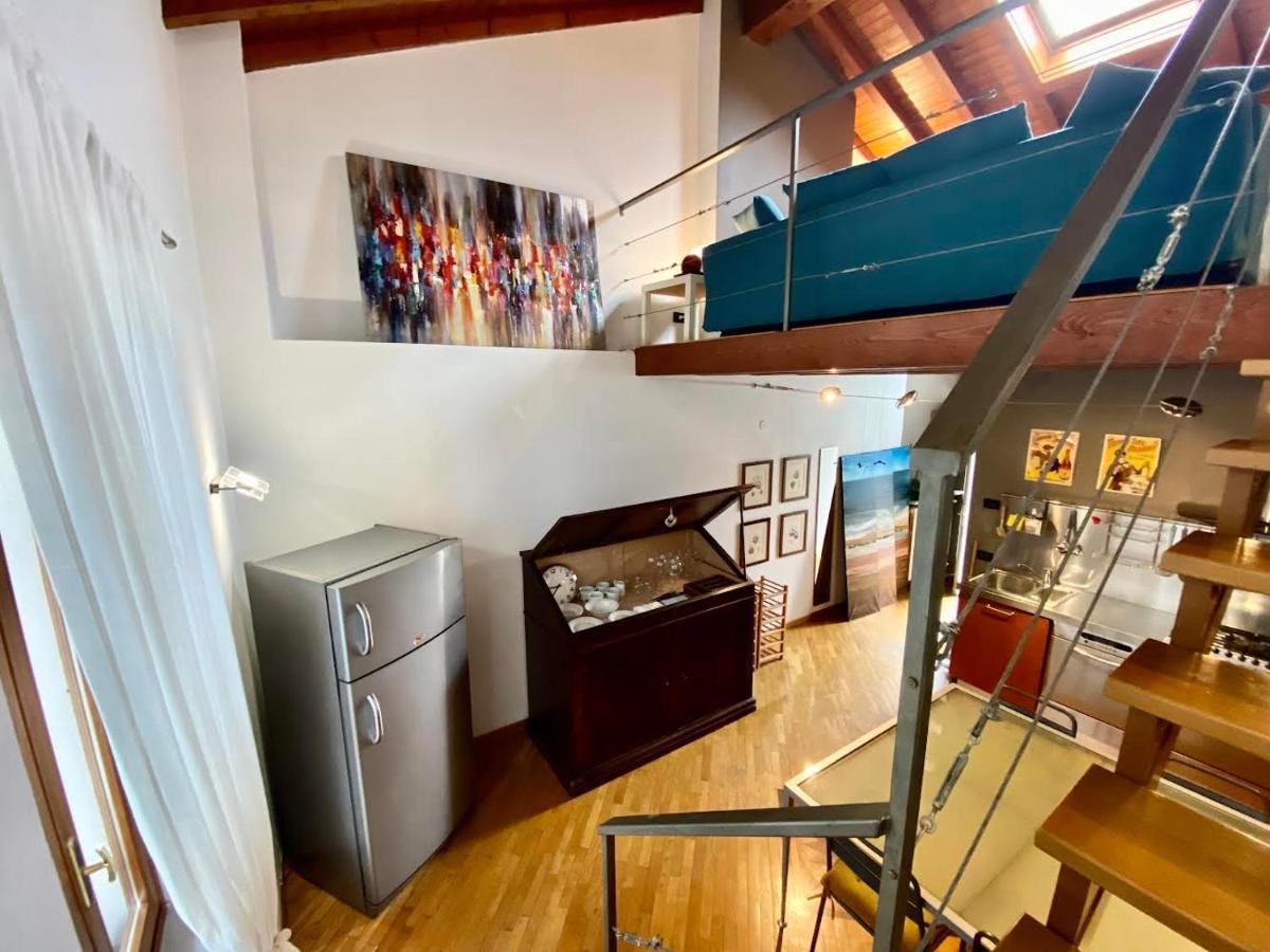 Piccolo Rifugio Con Parcheggio Privato Gratuito Apartment Bergamo Exterior photo