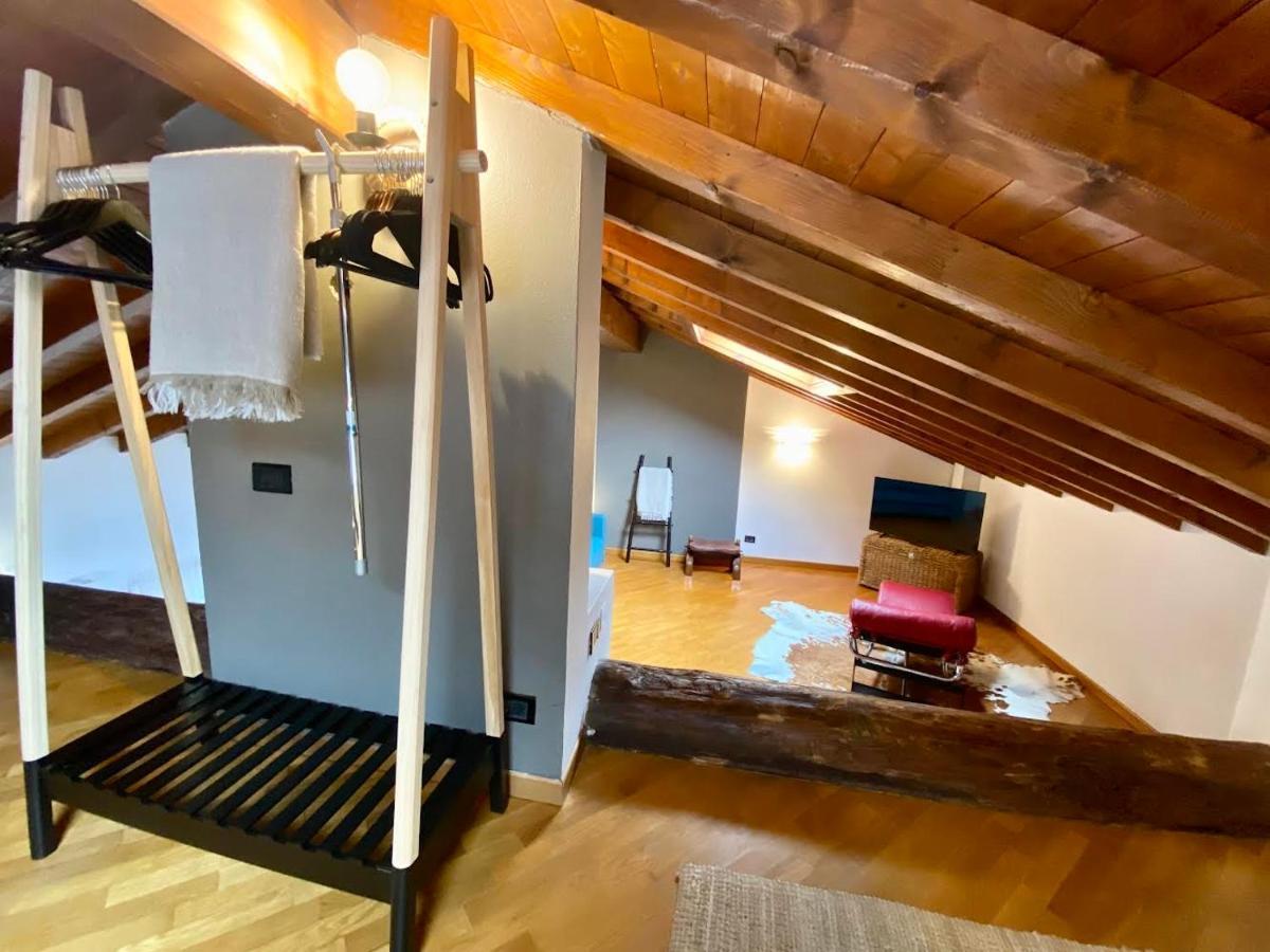 Piccolo Rifugio Con Parcheggio Privato Gratuito Apartment Bergamo Exterior photo