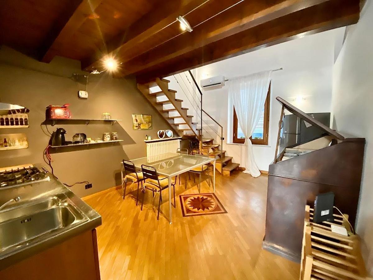 Piccolo Rifugio Con Parcheggio Privato Gratuito Apartment Bergamo Exterior photo